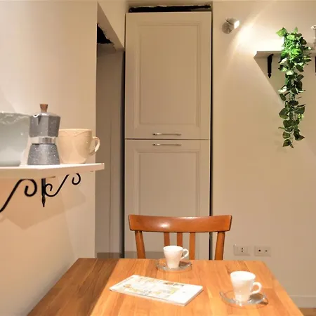 Domu 600 - Suite Mini Appartamento Cagliari Centro Storico Esterno foto