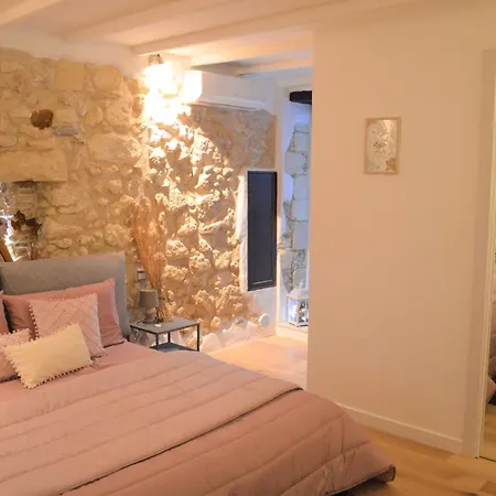 Domu 600 - Suite Mini Appartamento Cagliari Centro Storico Esterno foto