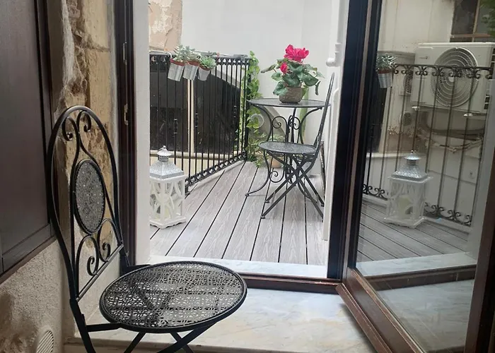 Domu 600 - Suite Mini Appartamento Cagliari Centro Storico
