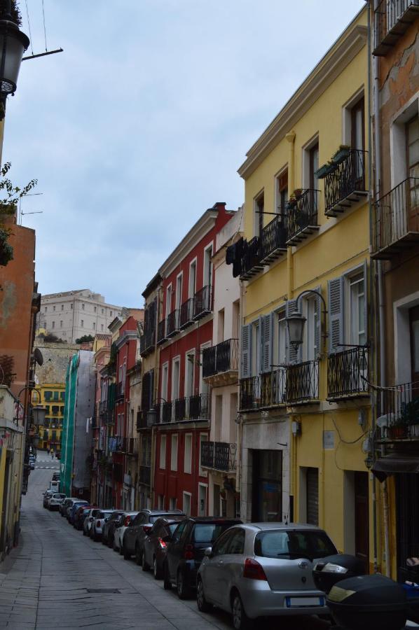 Domu 600 - Mini Centro Storico Apartment Cagliari